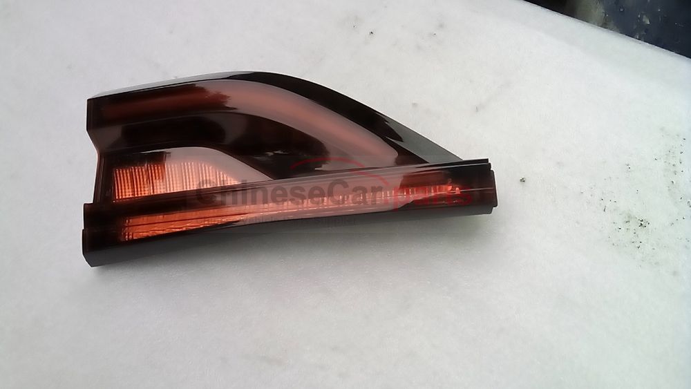Tail decoration light