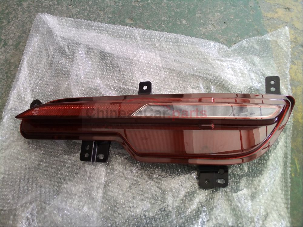 Rear reflex reflector