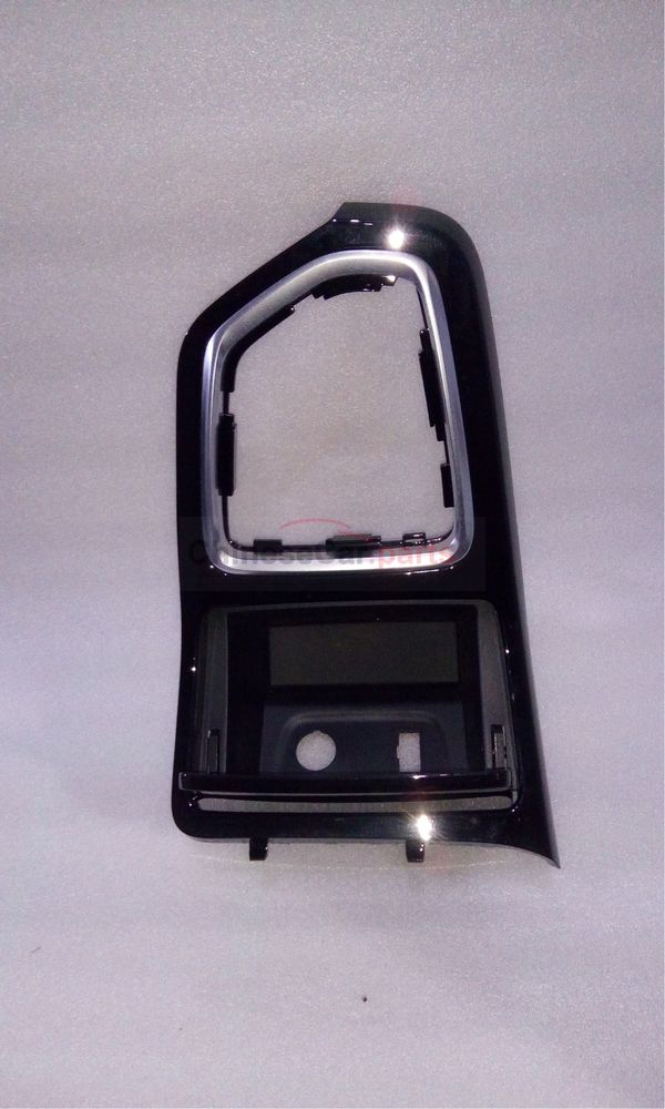 Gear control housing decoration