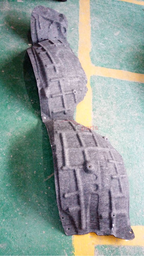 Front fender liner
