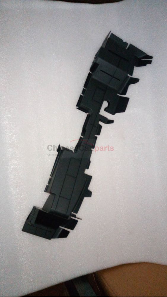 Condenser air guide plate