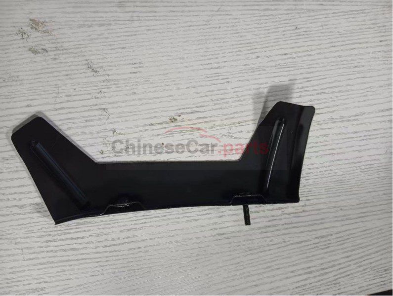 RIGHT REAR BUMPER BRACKET