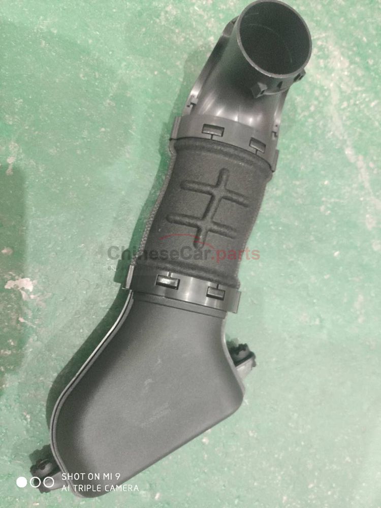 Air filter inlet hose