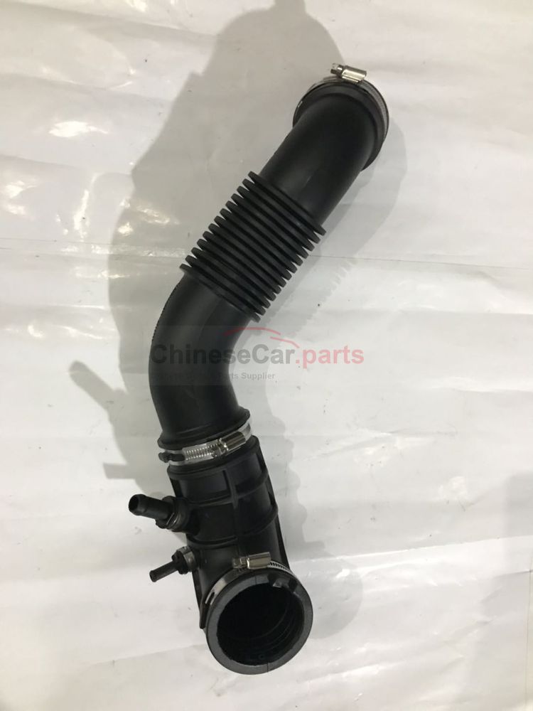 Air filter outlet hose