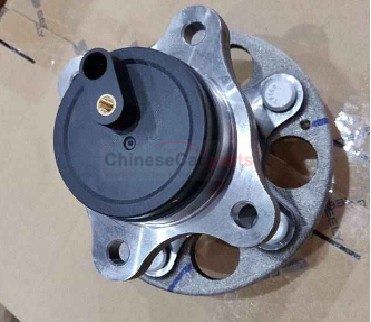 WHEEL HUB ASSY RR