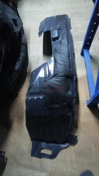 L FRONT WHEEL LINER