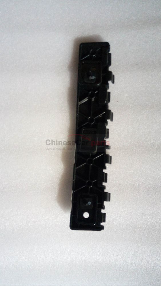 Rear bumper side bracket