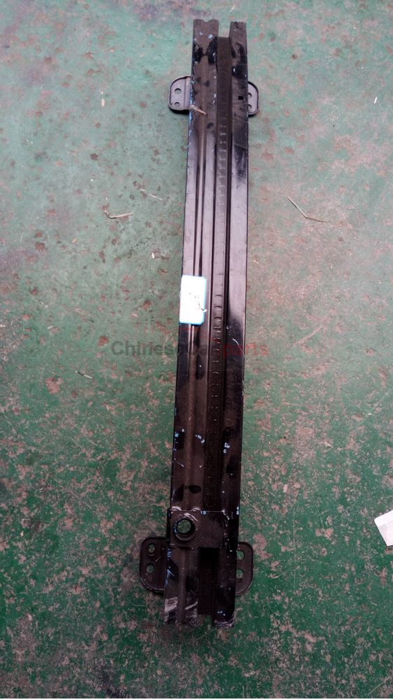 Front bumper bracket