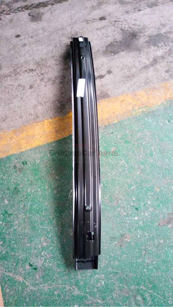 Rear bumper bracket