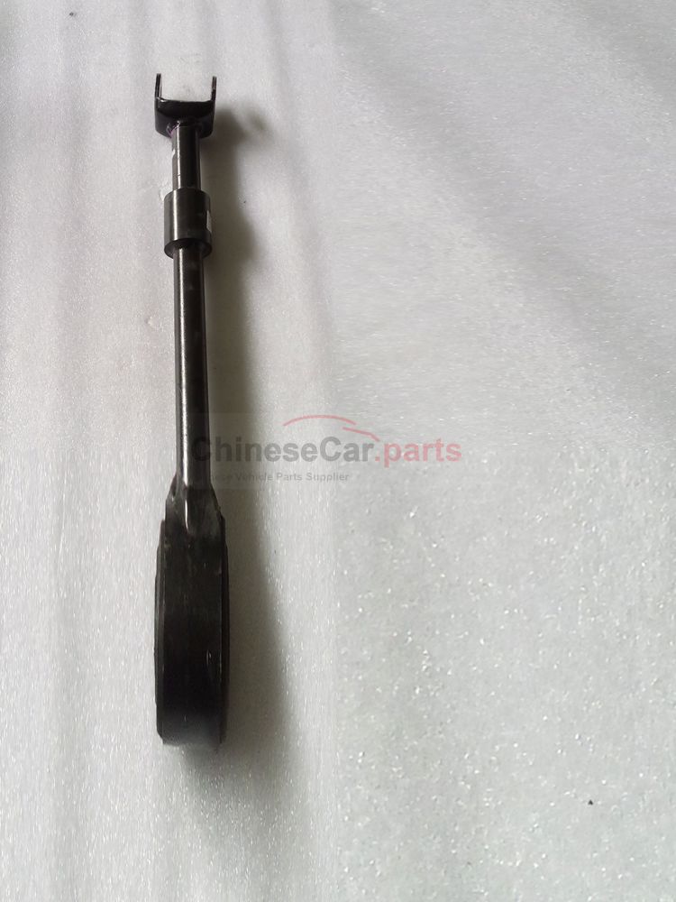 Rear transverse control arm