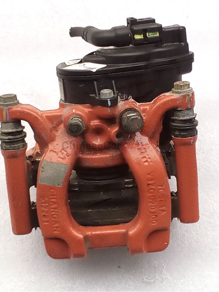 Rear cylinder
