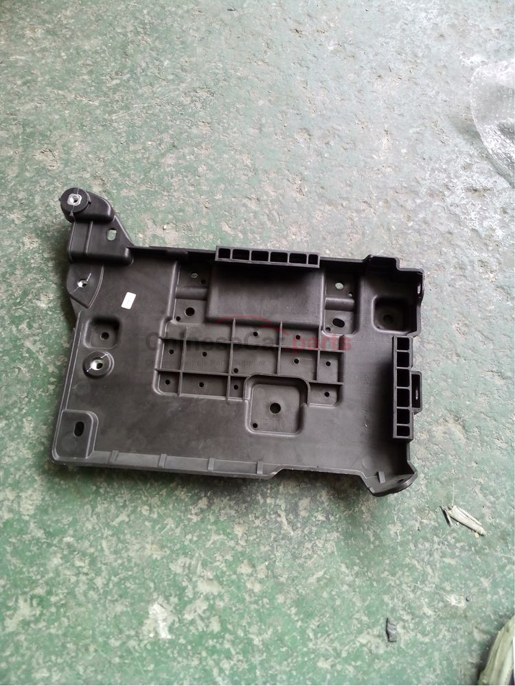 Battery box